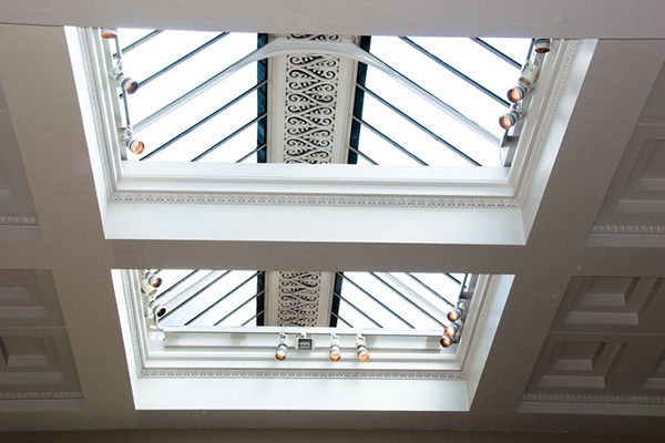 Building skylight window