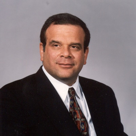 Frank 
            Keres 
            